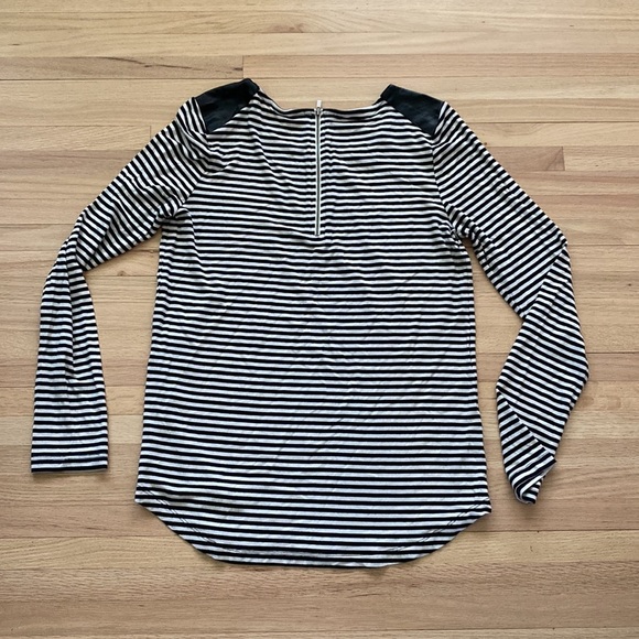 Banana Republic Striped Shirt with faux leather shoulder detail - Picture 2 of 4